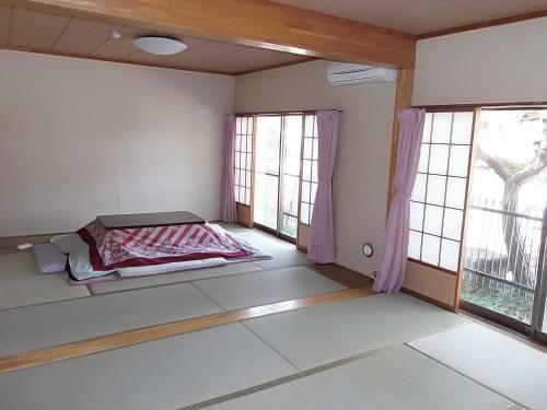 Japanese-Style Room