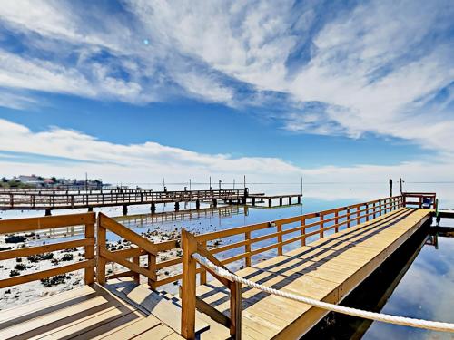 New Listing! All-Suite Escape with Pool & Hot Tub condo - main image