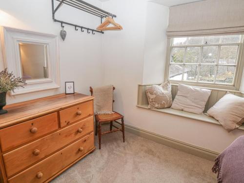 Barney's Cottage Ambleside - image 3