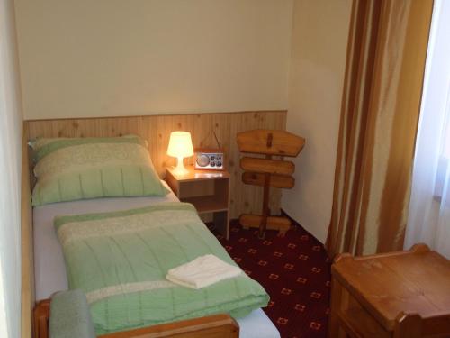 1 twin bed
