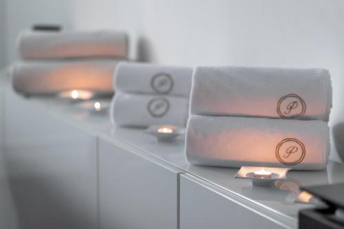 Special offer - Valentine package with dinner and massage