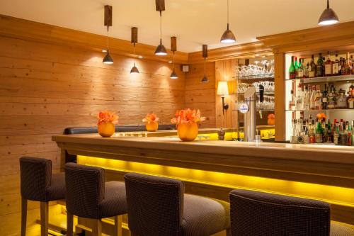 Hotel Holiday - image 14