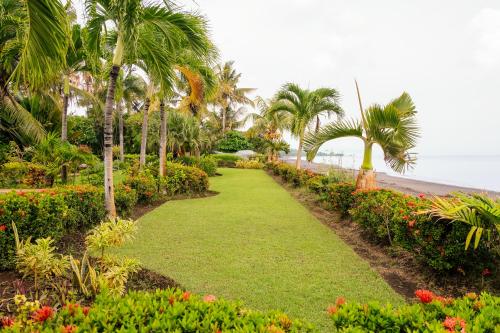 Villa Cahaya - Bali Sea Villas Beachfront and private pool