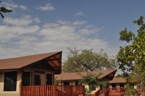 Elephant Rock Luxury Camp Tarangire