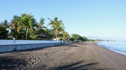 Villa Cahaya - Bali Sea Villas Beachfront and private pool