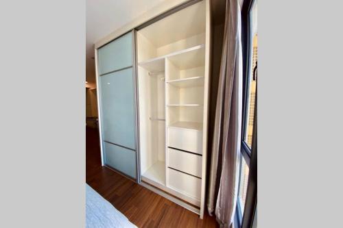 Silk Sky Residence, Pool View, High Speed Wi-Fi, TVBox, C180, Cheras, C180, Aeon Cheras Selatan, Bal