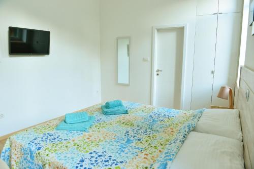 En-suite Rose on Rokova Street - 5 min Walk to the Old Town of Split, Split (zdjęcie 7)