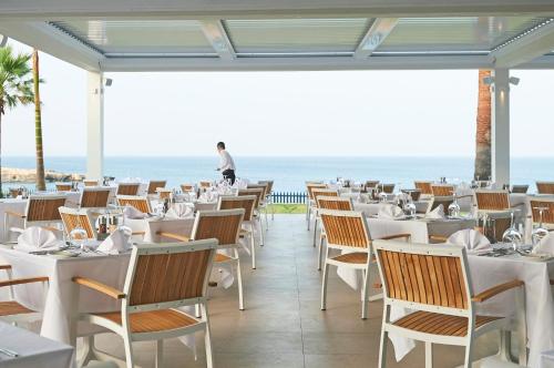 Sunrise Jade - Adults Only - image 14