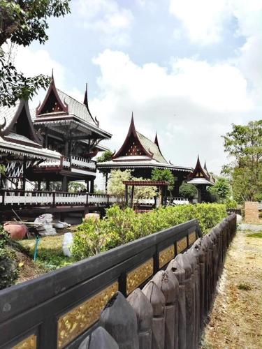 Ruen Senkhao Ruen Senkhao