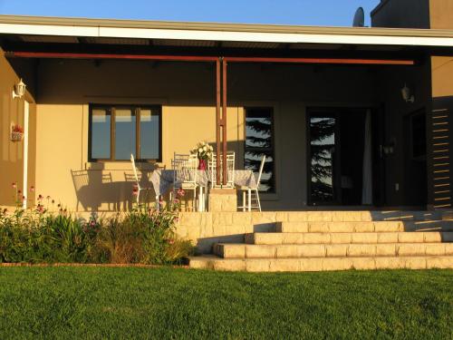 Giant's View Village Giant's View Village