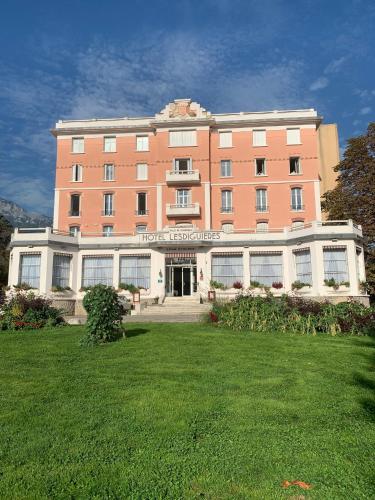 Hôtel restaurant d'application Lesdiguieres - Ecole hôtelière - Hotel de charme Grenoble