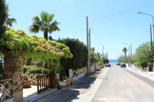 Villa Aida zona Gallipoli fino a 15 posti letto 50m dal mare