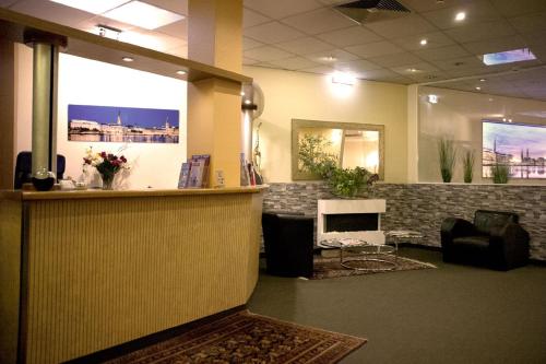 Cabo Nonsmoking-Hotel  - image 12