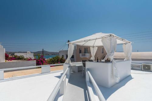 Casa Nostalgia – Milos