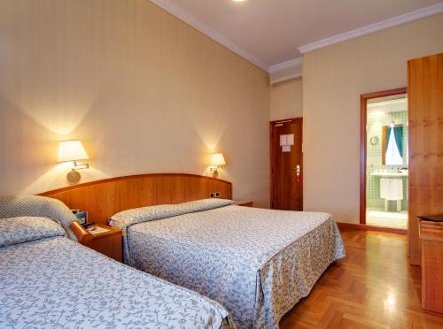 Hotel Corot - image 7