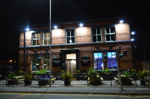 ทัศนียภาพภายนอกโรงแรม, The Eccleston Hotel; BW Signature Collection in เอสทีฮีเล็น