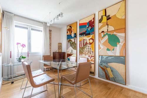 Veeve - Rooftop Views of the Arc de Triomphe - image 11