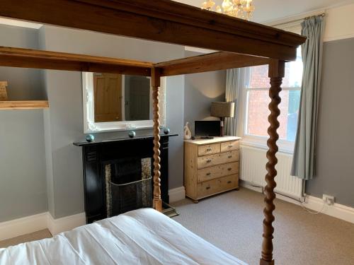 Lansdown House Bed & Breakfast