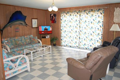 ANDREWS COTTAGE SM PETS home - image 5