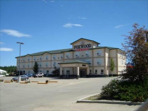 Foxwood Inn & Suites Drayton Valley