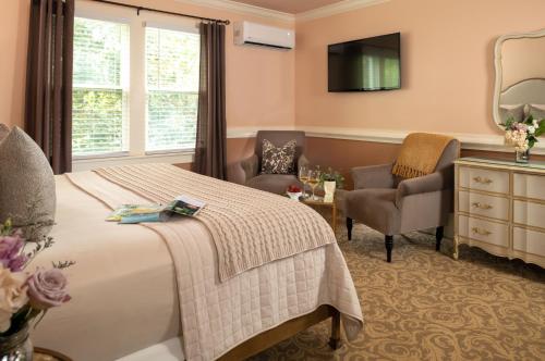 King Room with Spa Bath