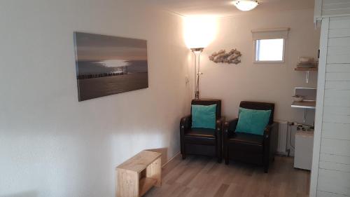 Riemens Residens Room Type - Double Room with Private Bathroom