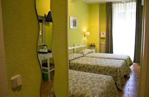 Hostal Los Alpes, Мадрид (фото 11)