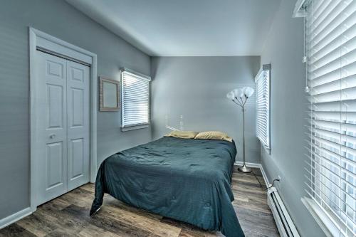Chic Cottage with Yard Walk to Beach Boardwalk - image 3