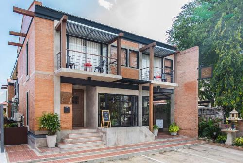 Sri Hostel Ayutthaya - 숙소 외관