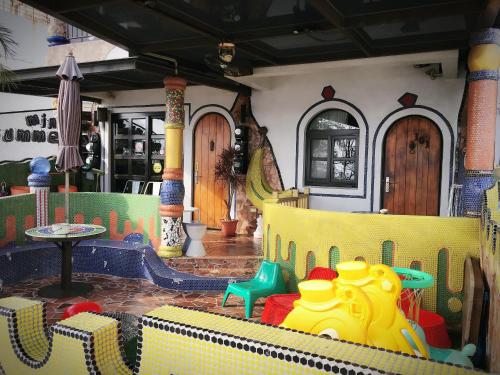 Mini Summer Hostel6