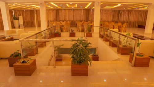 โรงแรมแฮริสัน พาเลซ (Hotel Harrison Palace) in บิรัทนาการ์