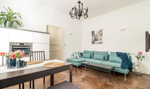  BASTINICA  Apartment, OLD TOWN in City CENTER, Pension in Zagreb