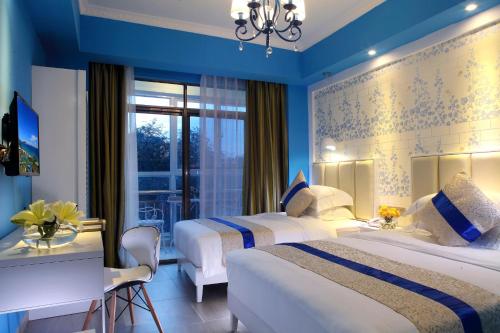 Care Hotel Coast Collection Sanya in Саня