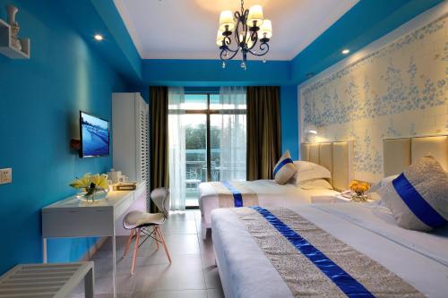 Care Hotel Coast Collection Sanya in Саня