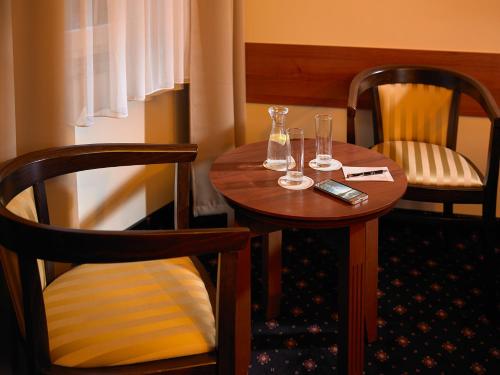 Facilities, Aura - Hotel & Restaurant & Sauna in Zielona Gora
