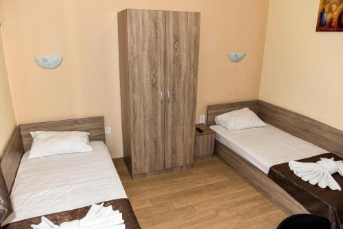 Twain Apart&Rooms, Sofia (photo 9)