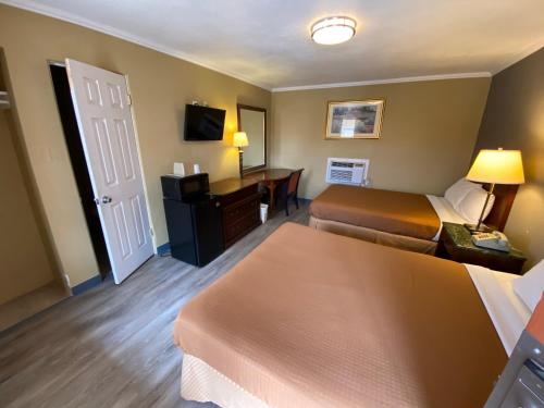 Travel Inn Snyder – Snyder, TX