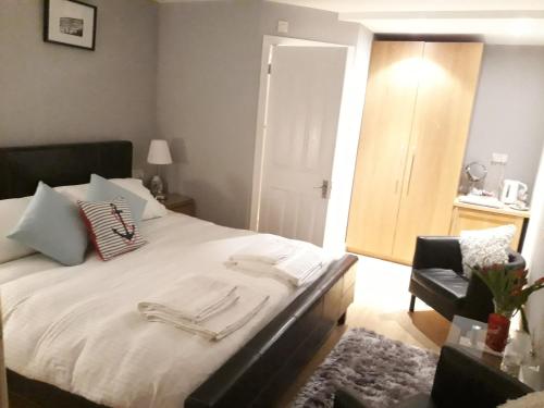 Coast 77 B&B