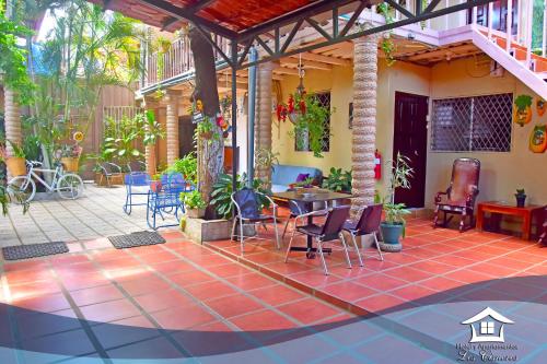 Hotel y Apartments Los Cisneros - 숙소 외관