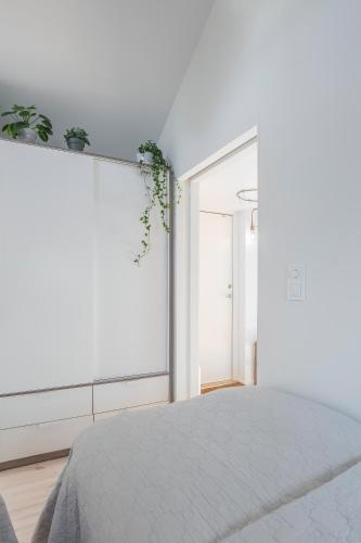 Sparkling newly built house close to city & nature, Stockholm (photo 10)