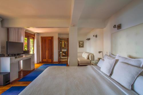Geejam Hotel
