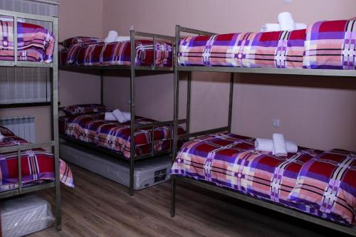 Bee Lucky Hostel and Tours – Yerevan