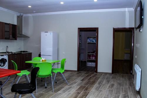 Bee Lucky Hostel and Tours – Yerevan