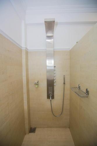 Deluxe Double Room with Sea View and Balcony image 7