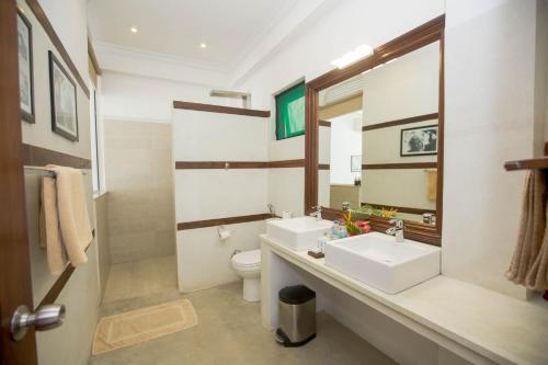 Deluxe Double Room with Sea View and Balcony room in Sea World Boutique Hotel