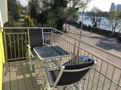 AJO Apartments - Alte Donau Lake or Garden View Balcony Studio - Self-Check-in, Vienna (photo 6)