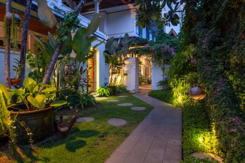 Sanur House