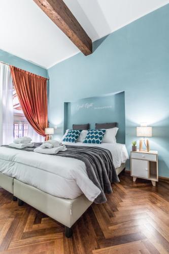 Two-Bedroom Apartment image 5