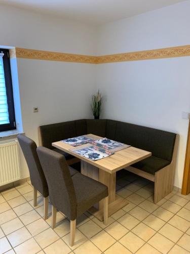 設施, Ferienwohnung Buddha in 蘭格爾斯海姆