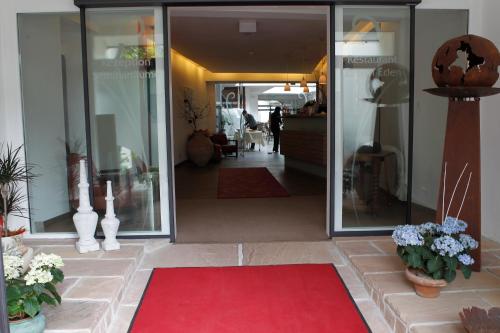 Hotel-Restaurant Pfälzer Hof - main image